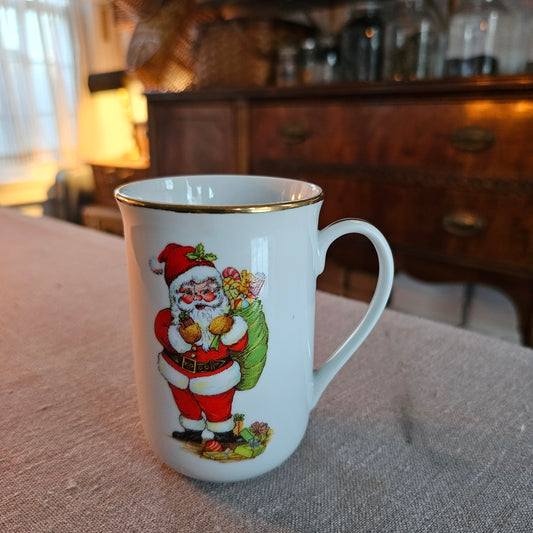 Vintage Christmas Tea Mug